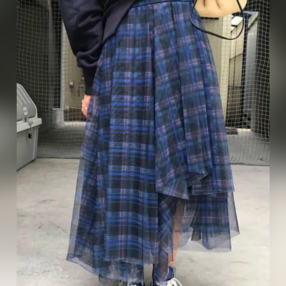 EUC Plaid Flared Uneven Layer Midi Skirt Size Small
